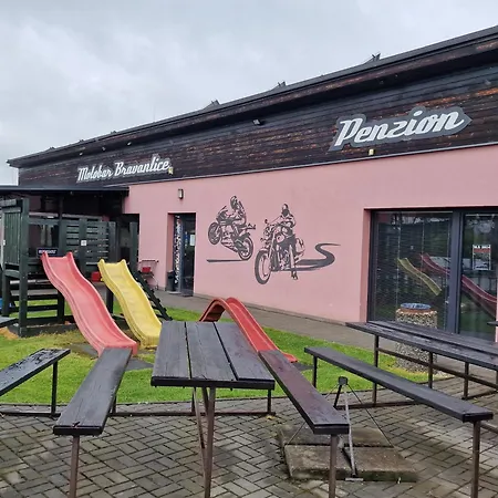A Motobar Guest house Bravantice