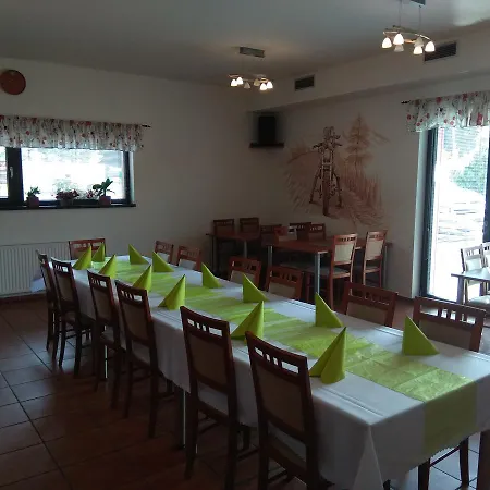 A Motobar Guest house Bravantice